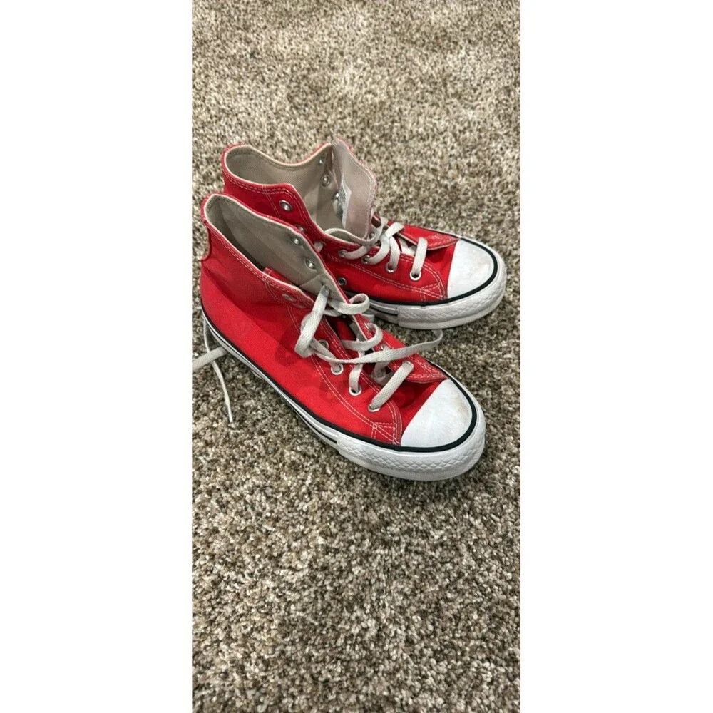 Converse Chuck Taylor All Star Red High Top Sneakers Youth Size 3.5